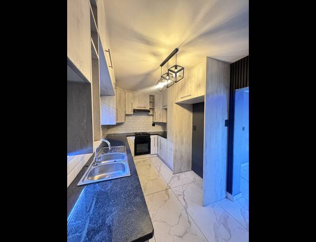4 BEDROOM FREESTANDING FOR SALE IN MINERALIA